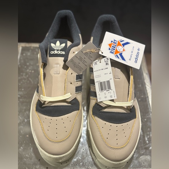 Adidas Rivalry Low - Picture 7 of 10